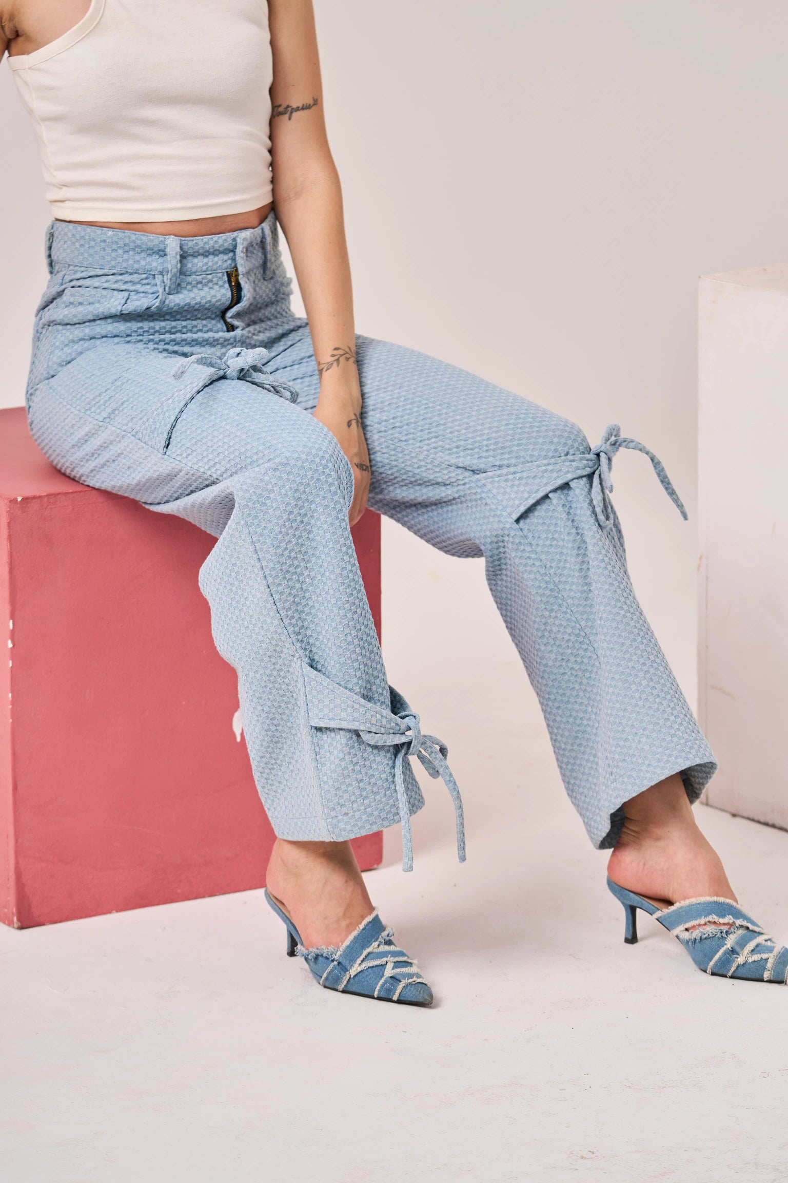 Mia Bow Jeans